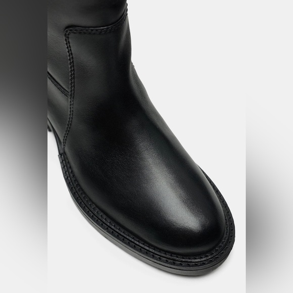 Leather knee high boots - Picture 6 of 6